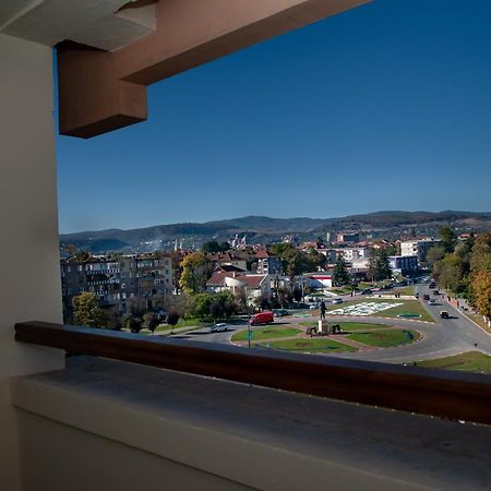 Hotel Rusca Hunedoara Exteriér fotografie