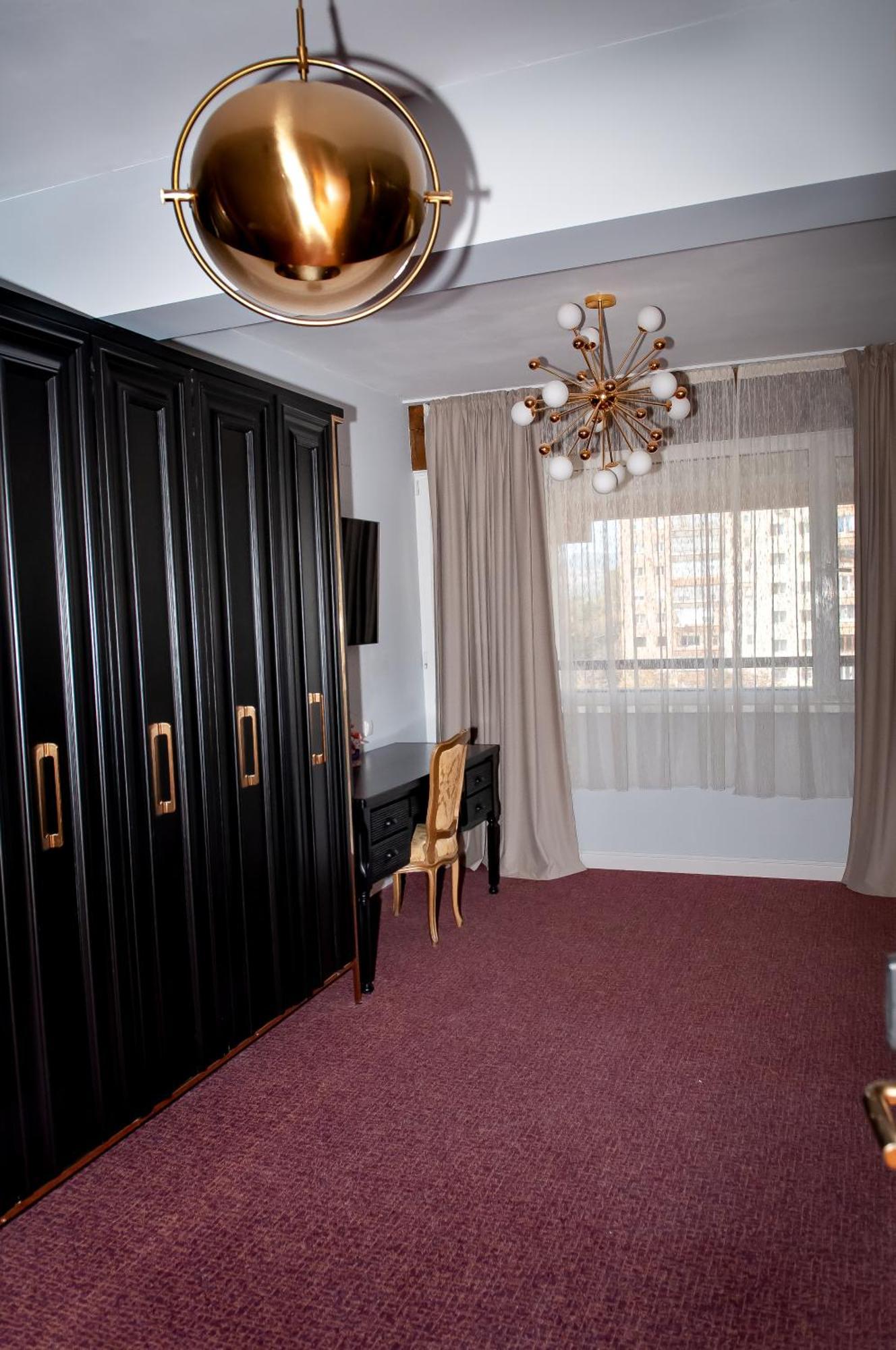 Hotel Rusca Hunedoara Exteriér fotografie